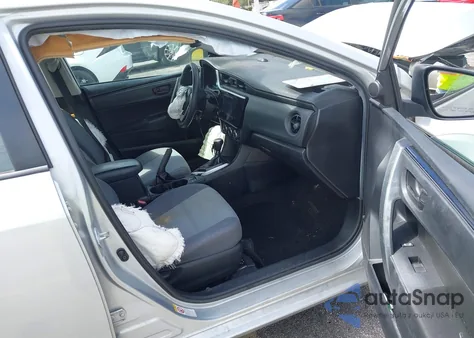 2019 Toyota Corolla L z USA, uszkodzony, nr VIN 2T1BURHE0KC183376